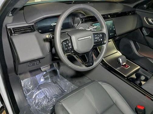2026 Land Rover Range Rover Velar P250 Dynamic SE