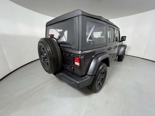 2018 Jeep Wrangler Unlimited Sport for sale in Fort Wayne, IN - image 6