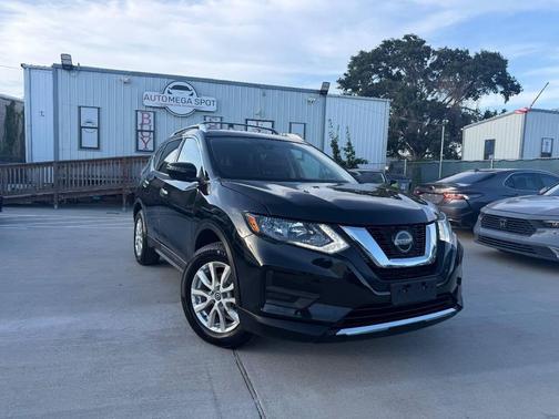 Magnetic Black Pearl 2020 Nissan Rogue SV