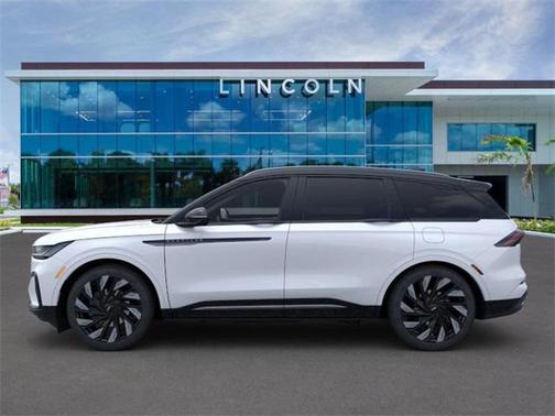 2025 Lincoln Nautilus Reserve