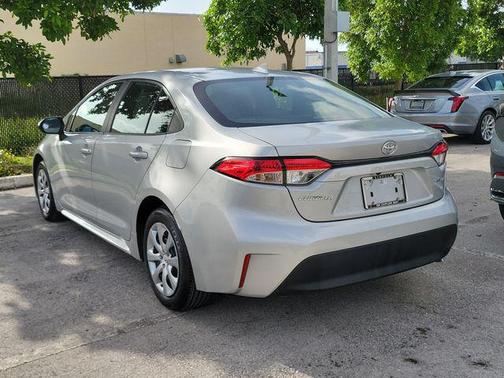 Classic Silver Metallic 2023 Toyota Corolla LE