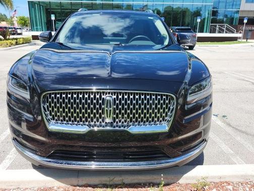 2023 Lincoln Nautilus Reserve