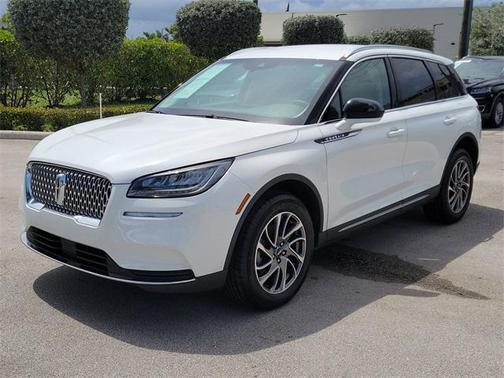 2022 Lincoln Corsair Standard
