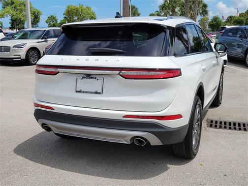 2022 Lincoln Corsair Standard