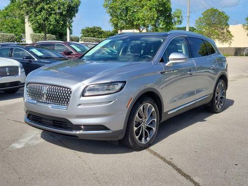 Silver Radiance 2021 Lincoln Nautilus Reserve