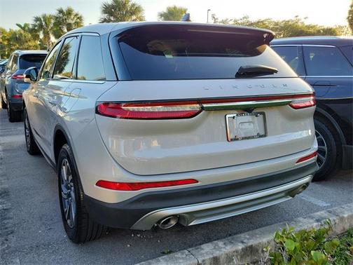 2023 Lincoln Corsair Standard