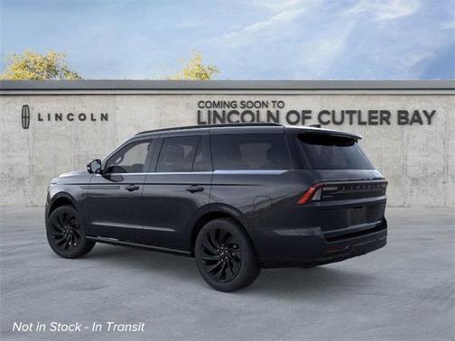 2025 Lincoln Navigator Reserve