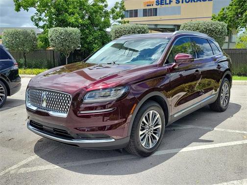 2023 Lincoln Nautilus Standard