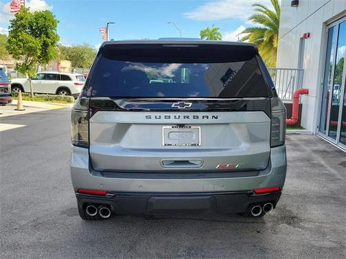 2025 Chevrolet Suburban RST