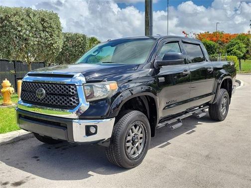 2018 Toyota Tundra SR5