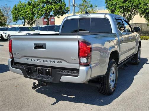 2022 Toyota Tacoma SR