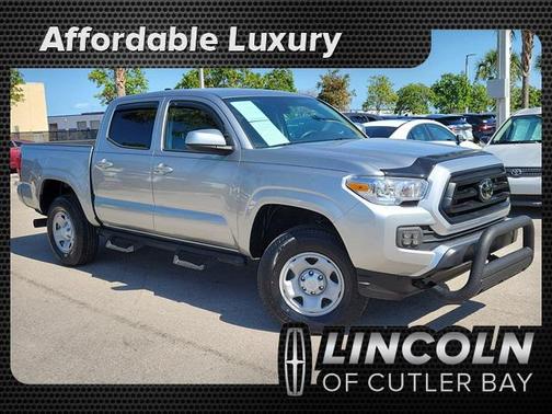 2022 Toyota Tacoma SR
