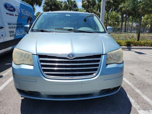 2008 Chrysler Town & Country Touring