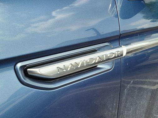 Diamond 2018 Lincoln Navigator L Reserve