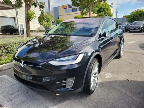 2017 Tesla Model X 90D