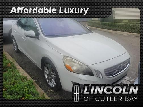 2013 Volvo S60 T5 Premier