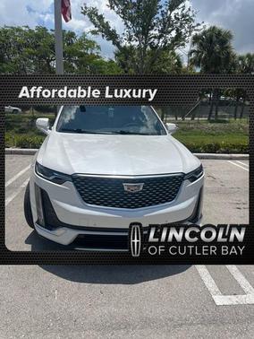 2021 Cadillac XT6 Luxury FWD