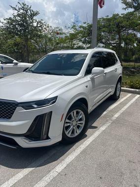 2021 Cadillac XT6 Luxury FWD