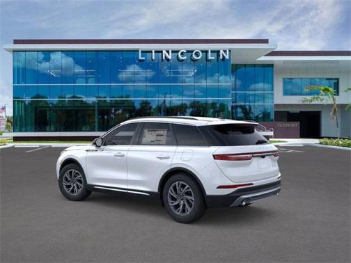 2026 Lincoln Corsair Premiere