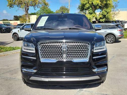 2019 Lincoln Navigator L Black Label