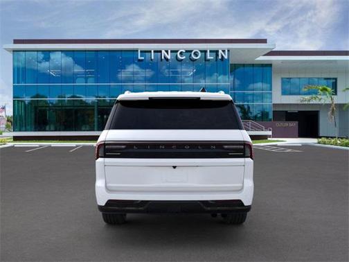 2025 Lincoln Navigator Reserve