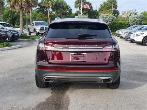 2020 Lincoln Nautilus Standard