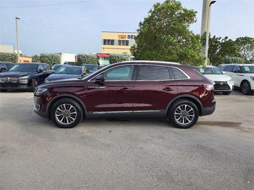 2020 Lincoln Nautilus Standard