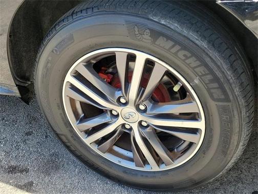 2016 INFINITI QX60 Base