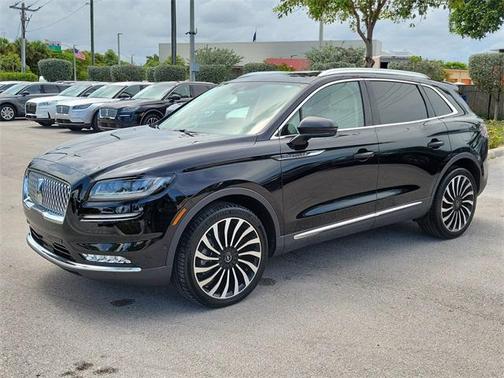 2022 Lincoln Nautilus Black Label