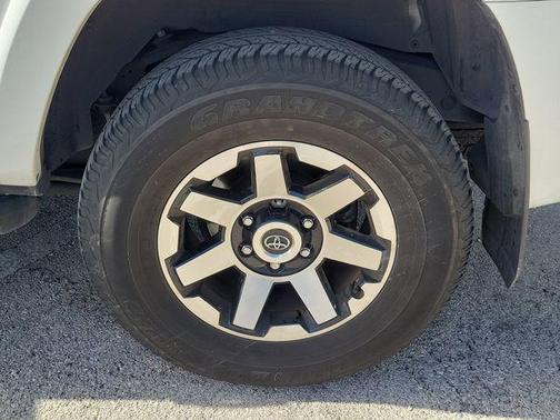 2024 Toyota 4Runner TRD Off Road Premium