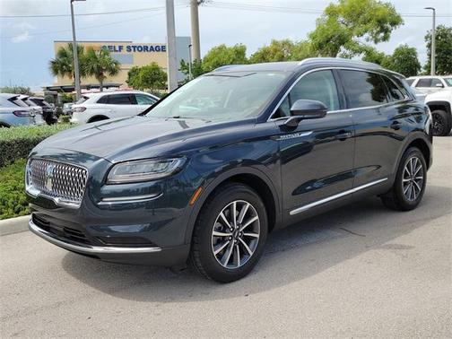 2022 Lincoln Nautilus Standard