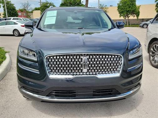 2022 Lincoln Nautilus Standard