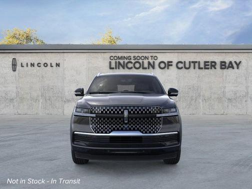 Infinite Black Metallic Clearcoat 2026 Lincoln Navigator Reserve