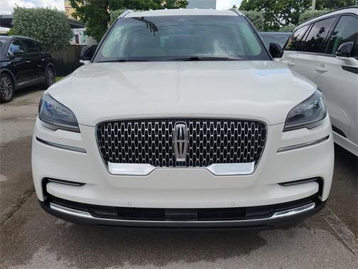 2023 Lincoln Aviator Standard