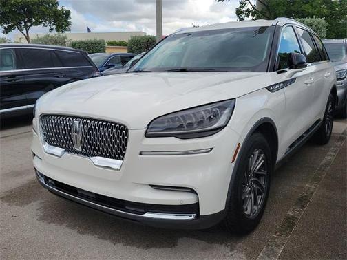 2023 Lincoln Aviator Standard