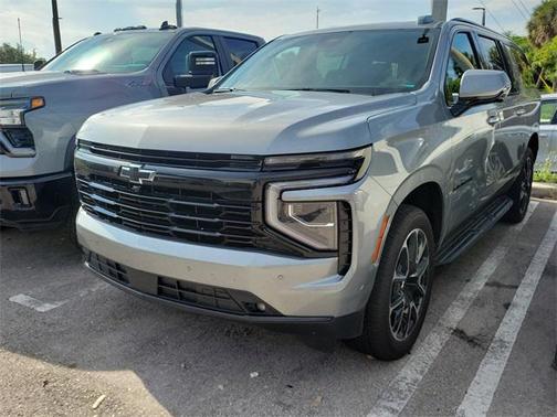 2025 Chevrolet Suburban RST