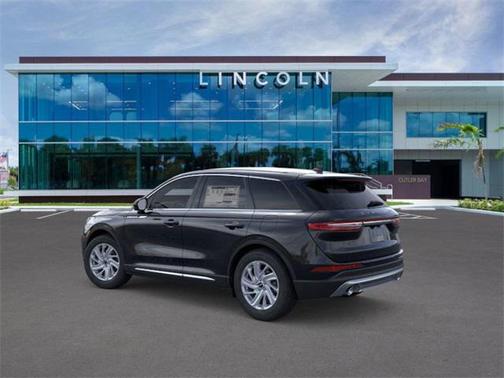 2025 Lincoln Corsair Premiere