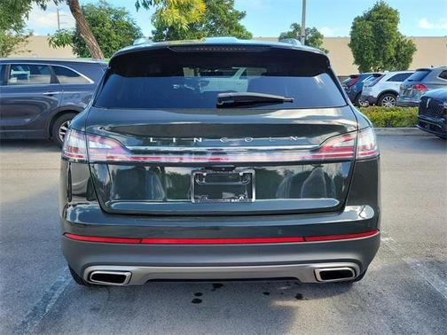 2022 Lincoln Nautilus Standard