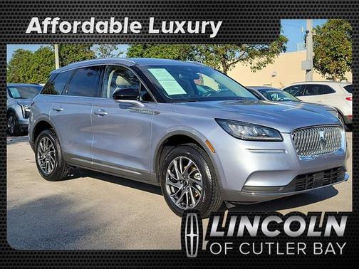 2022 Lincoln Corsair Standard
