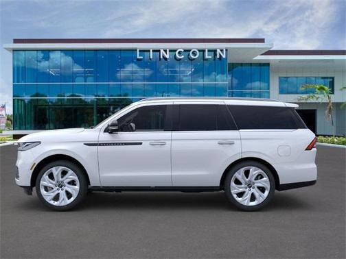 2025 Lincoln Navigator Black Label