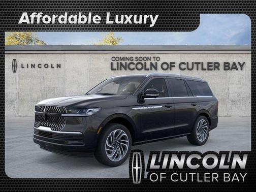 Infinite Black Metallic Clearcoat 2026 Lincoln Navigator Reserve