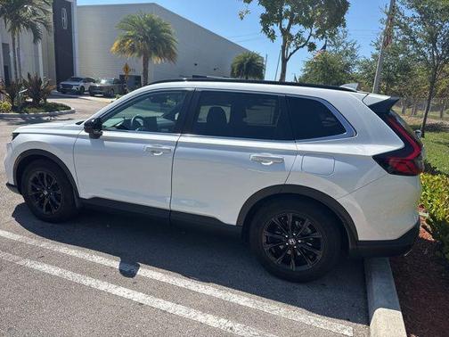 Platinum White Pearl 2024 Honda CR-V Hybrid Sport FWD