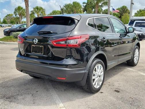2020 Nissan Rogue Sport S