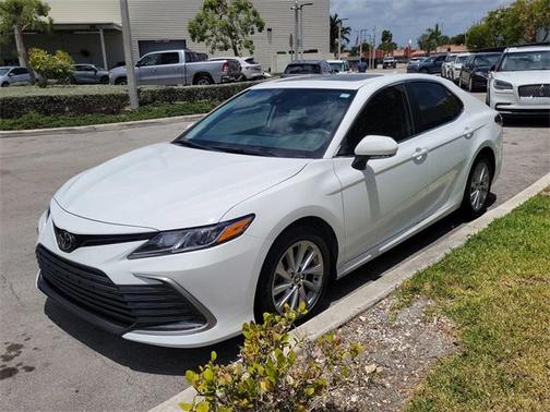2023 Toyota Camry LE