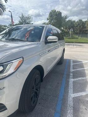 2023 Lincoln Navigator Reserve