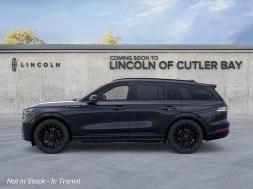 Infinite Black Metallic Clearcoat 2026 Lincoln Aviator Reserve