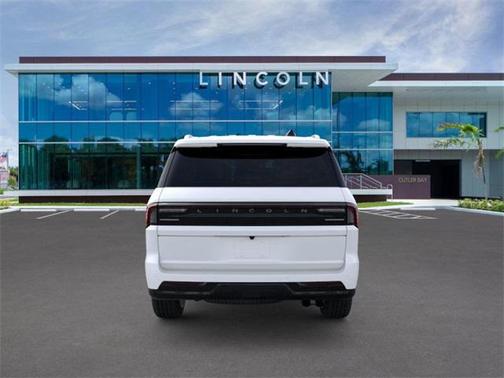 2025 Lincoln Navigator Reserve