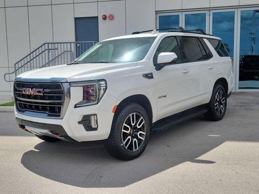 2022 GMC Yukon 4WD AT4