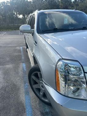 2011 Cadillac Escalade ESV Base