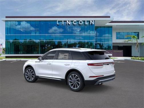 2026 Lincoln Corsair Premiere